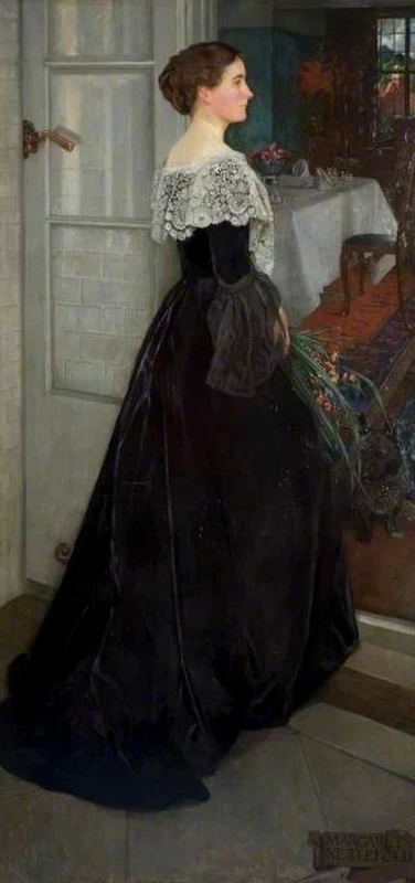 Margaret Nettlefold davanti alla sua sala da pranzo a Winterbourne - Università di Birmingham